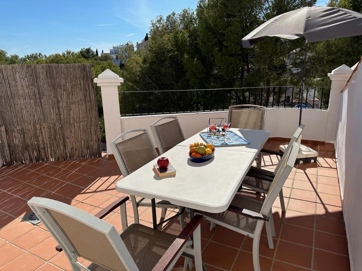 Spacious Family Villa Aljamar 8A Нерха Екстериор снимка