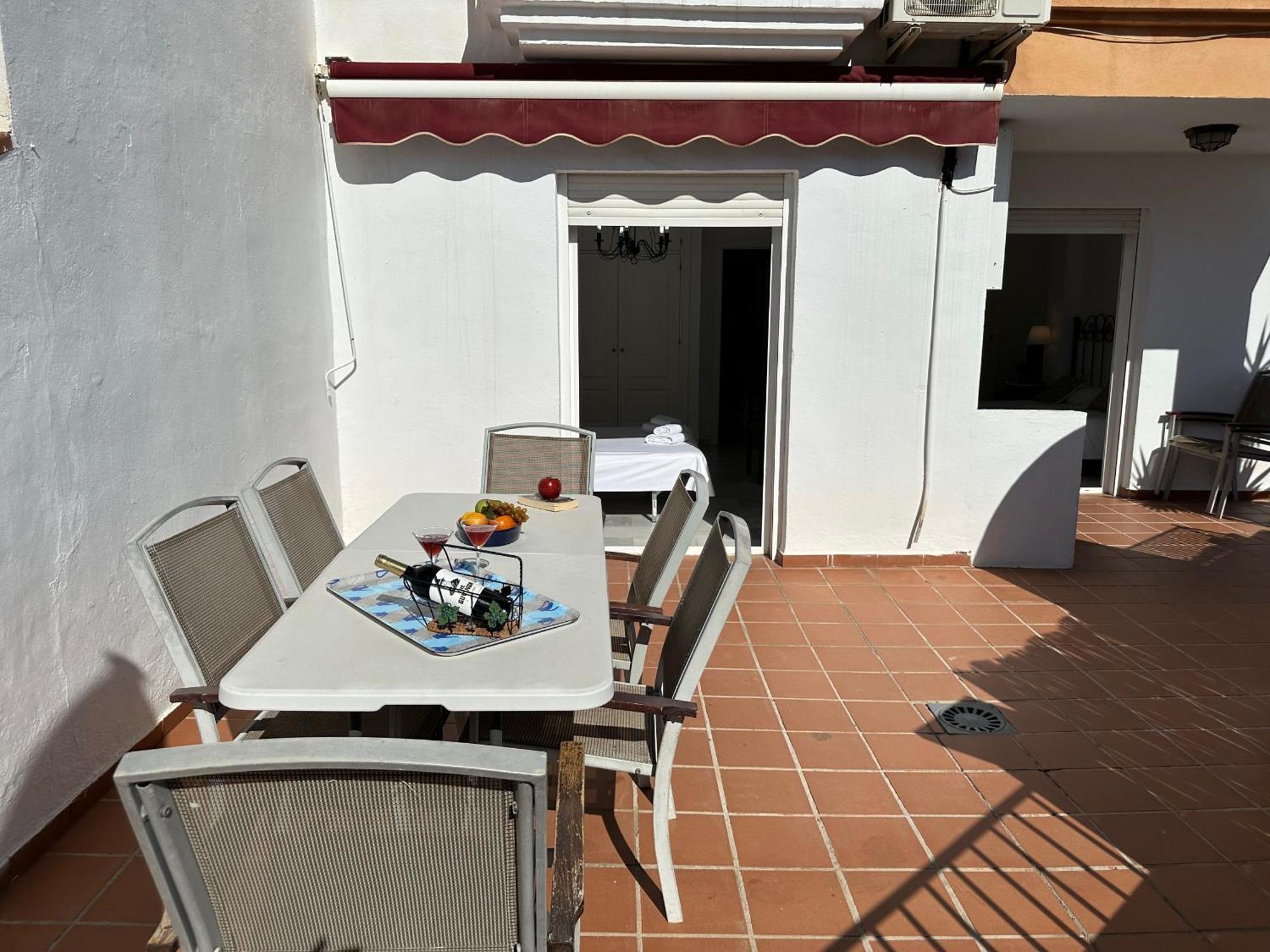 Spacious Family Villa Aljamar 8A Нерха Екстериор снимка