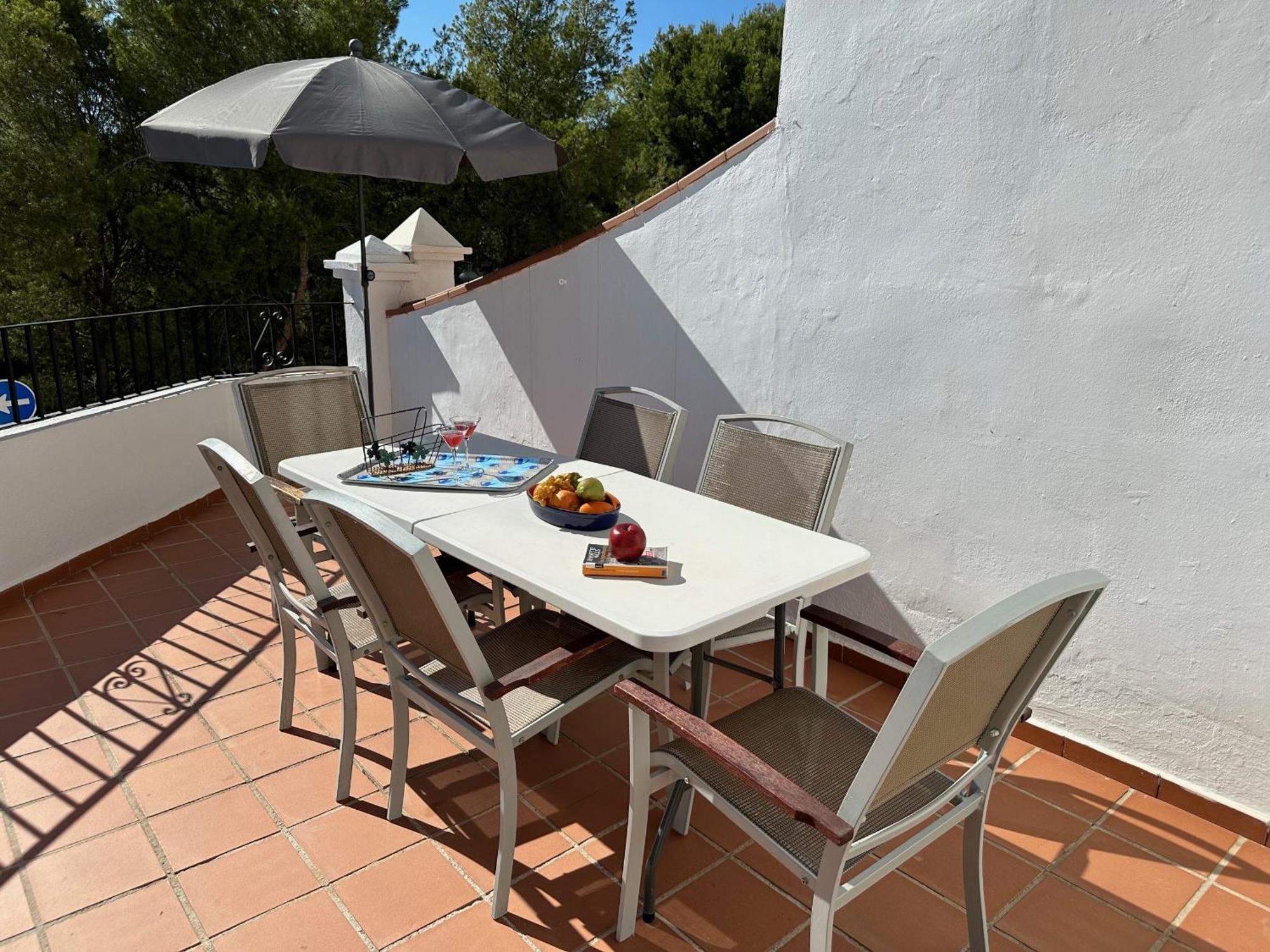 Spacious Family Villa Aljamar 8A Нерха Екстериор снимка