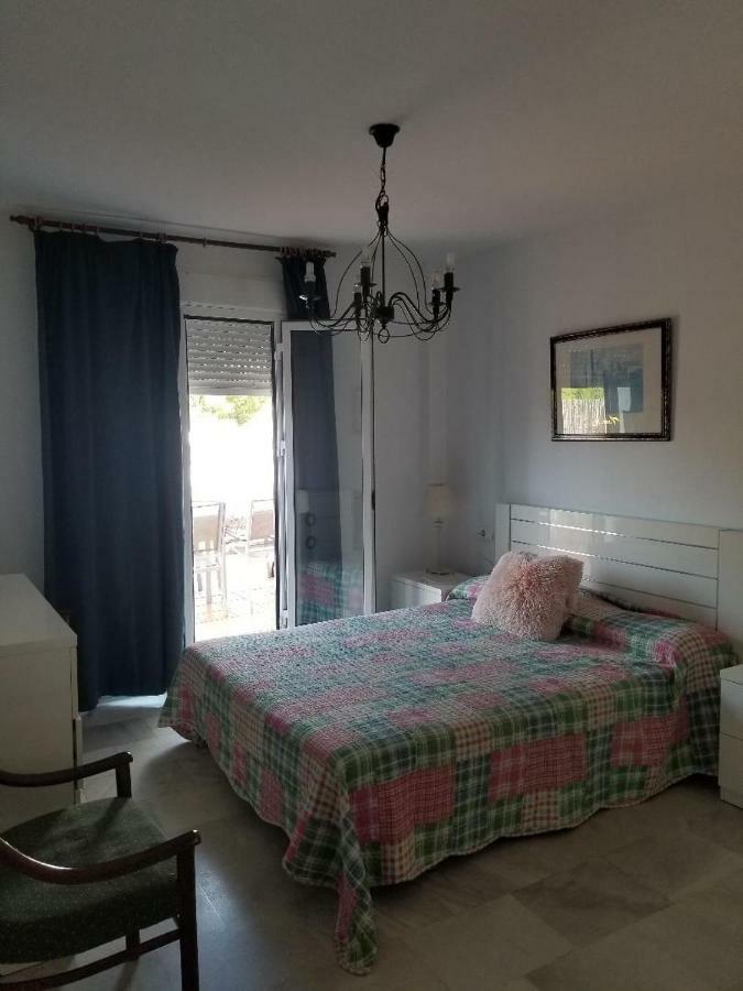 Spacious Family Villa Aljamar 8A Нерха Екстериор снимка
