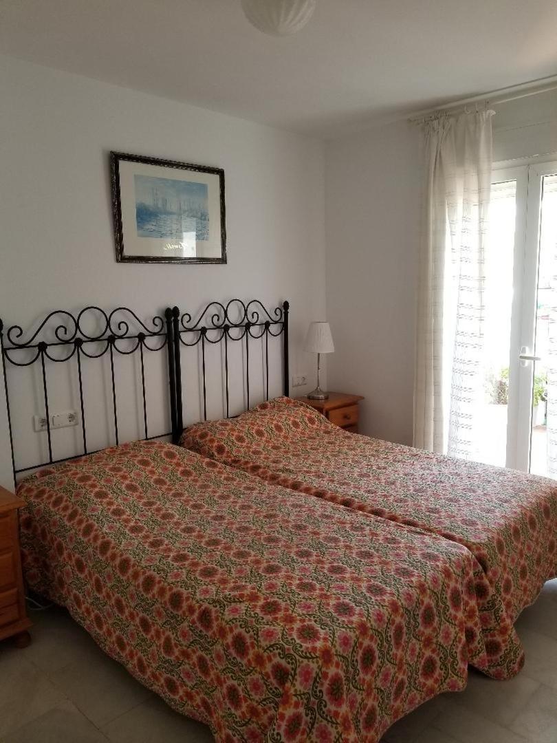 Spacious Family Villa Aljamar 8A Нерха Екстериор снимка